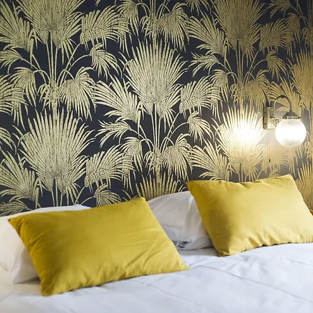 Hotel Georges Hostel&café *