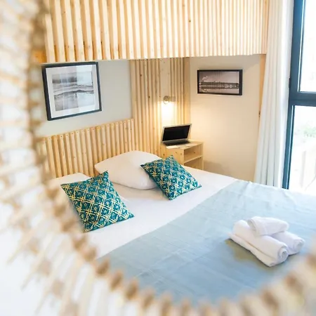 Hotel Georges Hostel&café Sète