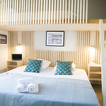 Hotel Georges & Cafe *